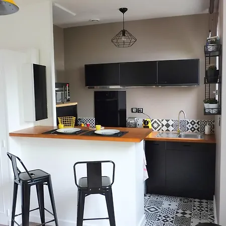 En Ville - Centre - 500 M De La Plage Apartment *
