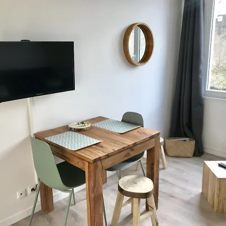 Apartment En Ville - Centre - 500 M De La Plage *