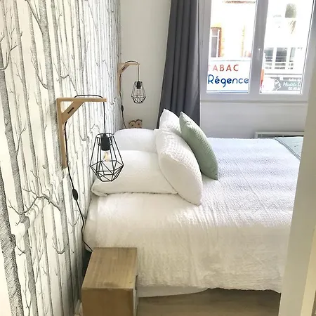 Apartment En Ville - Centre - 500 M De La Plage *